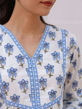 Women Floral Printed V Neck Cotton Top