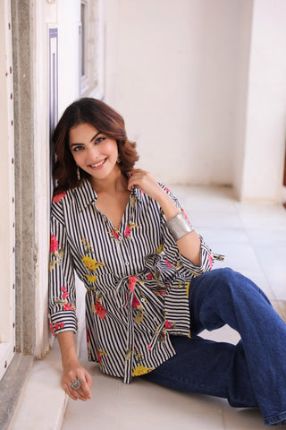 Women Vertical Striped Spread Collar Pure Cotton Casual Shirt