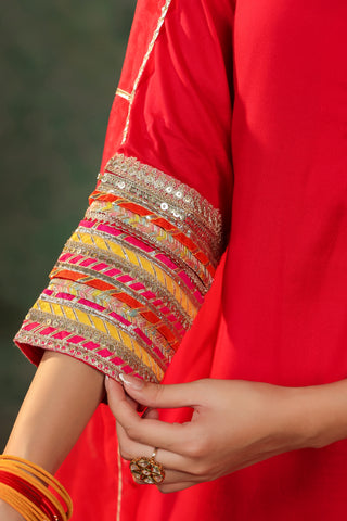 Round Neck Gotta Patti Kurta With Trousers & Dupatta