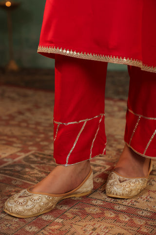 Round Neck Gotta Patti Kurta With Trousers & Dupatta