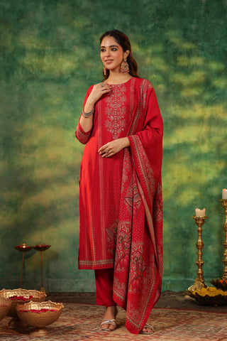 Ethnic Motifs Printed Round Neck Straight Kurta With Trousers & Dupatta