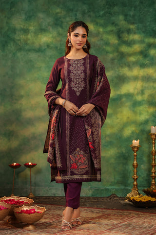 Printed Beads and Stones Straight Kurta with Trousers & Dupatta