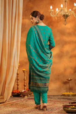 Ethnic Motifs Printed Kurta With Trousers & Dupatta