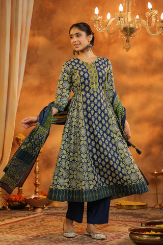 Women Ethnic Motifs Printed Regular Pure Cotton Kurta with Trousers & With Dupatta