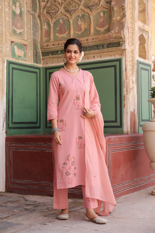 Floral Embroidered Thread Work Pure Cotton Kurta With Trousers & Dupatta