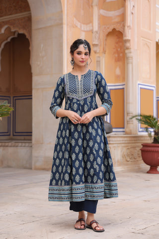 Women Ethnic Motifs Printed Regular Pure Cotton Kurta with Trousers & With Dupatta