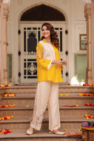 Women Embroidered Tunic With Embroidered Trousers