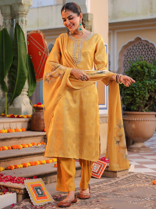 Women Ethnic Motifs Regular Pure Cotton Kurta with Trousers & With Dupatta