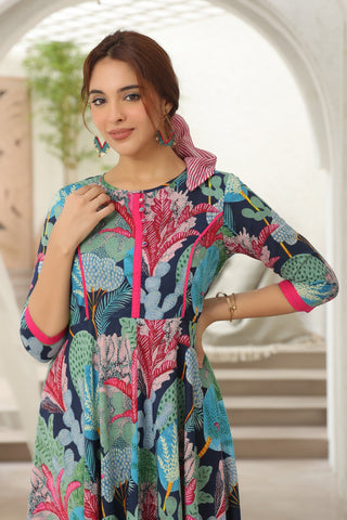 Stylish tropical print midi dress