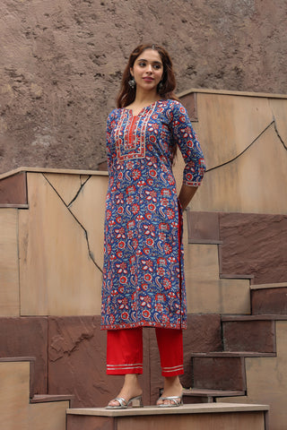 Thread Work A-Line Kurta