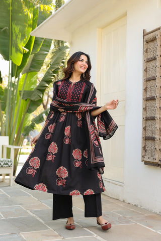 Traditional Indian cotton kurta set with motif prints and dupatta