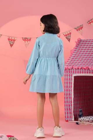 Versatile A-line mini dress for casual occasions