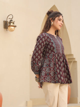 Wine Printed Short Top