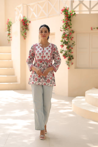Women Red Floral Cotton Top