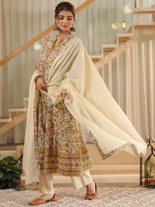 Women beige printed kurta set