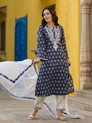 Women blue cotton kurta set with dupatta