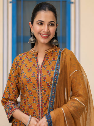 Women ethnic mustard kurta pant dupatta