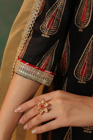 Women ethnic printed kurta set