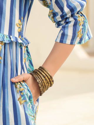 Women flared midi outfit