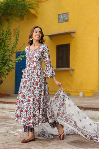 Women's sequinned floral print cotton kurta with coordinated dupatta