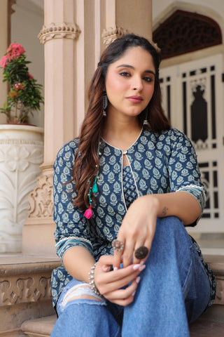Women short sleeve printed top