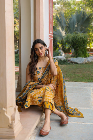 Women yellow kurta set traditional