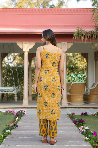 Yellow cotton kurta pant set