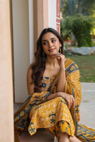 Yellow printed cotton ethnic set