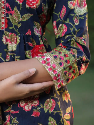 Women Navy Blue Floral Printed Pure Cotton A-line Kurti