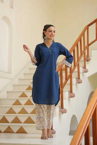 Women Navy Blue Solid Kurta with Printed Trouser