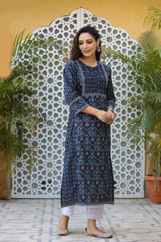 Women Navy Blue Ethnic Motifs Printed Cotton Straight Kurta