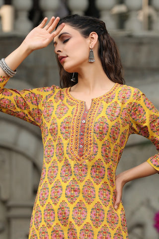 Women Musturd Ethnic Motifs Printed Pure Cotton Kurta