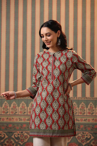 Women Red & Beige Ethnic Printed Pure Cotton Straight Kurti