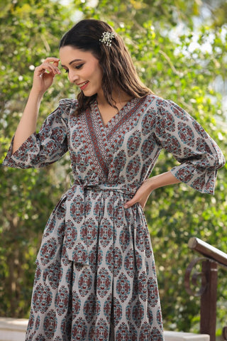 Women Grey Ethnic Motifs Printed Tie Up Pure Cotton Wrap Dress