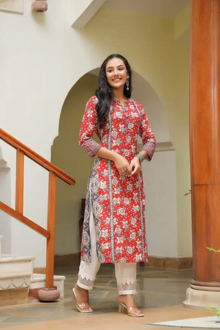 Women Red Floral Printed Pure Cotton Straight Kurta