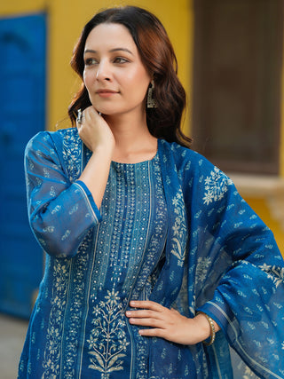 ethnic printed kurta with solid trousers