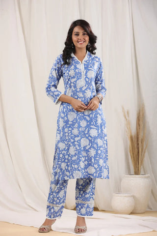 Women Blue Floral Printed Pure Cotton Kurta with Trousers